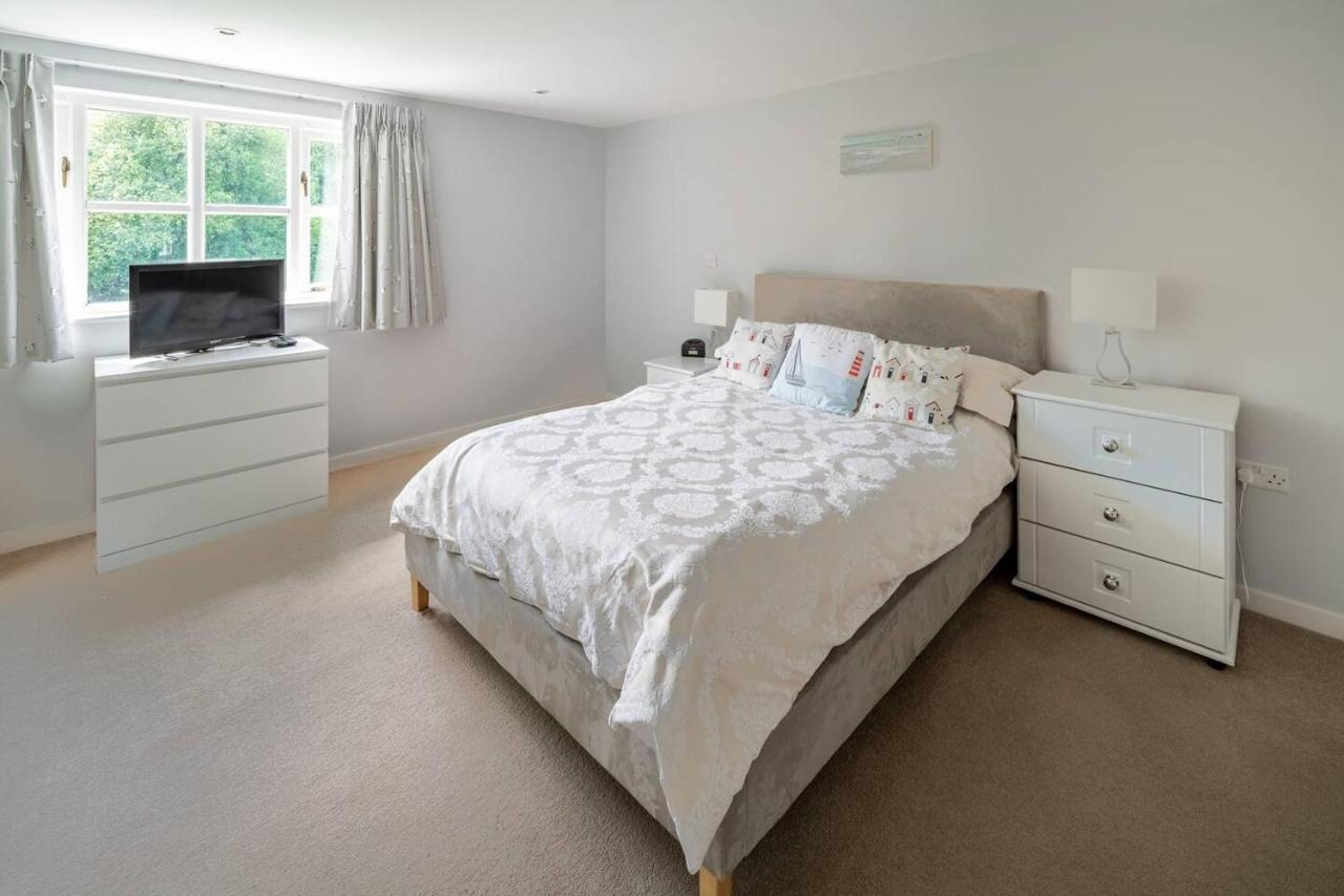 Osbornes Holiday House Near Exeter With Swimming Pool Экстерьер фото
